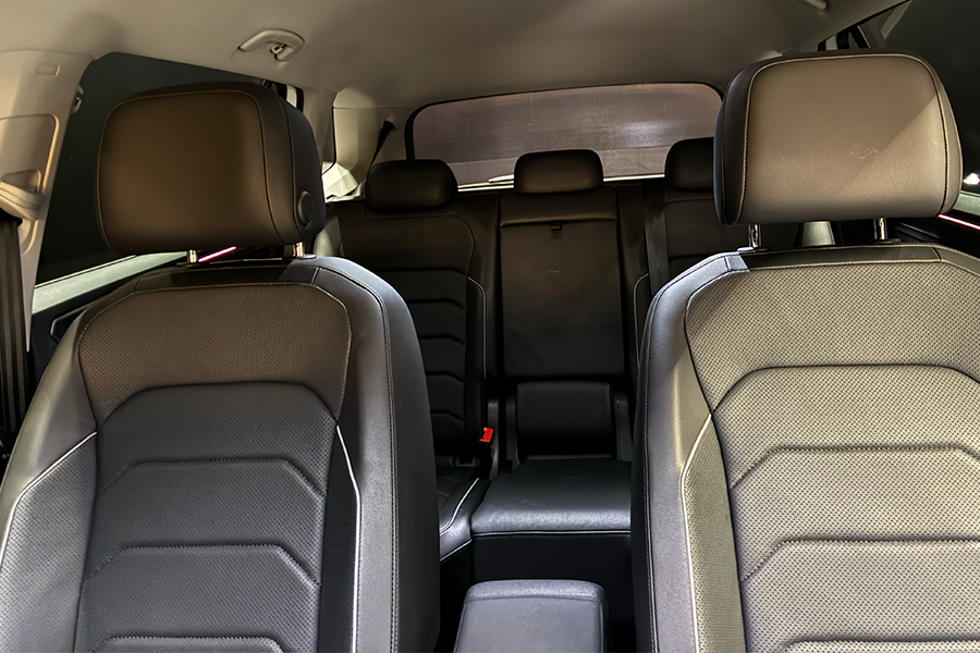 Volkswagen Tiguan 240 TSI 4Motion